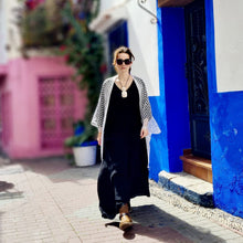 Cargar imagen en el visor de la galería, Mono Loraila