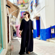 Cargar imagen en el visor de la galería, Mono Loraila