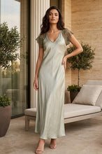 Load image into Gallery viewer, Vestido Charme