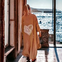 Cargar imagen en el visor de la galería, Camisero Corazón