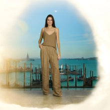 Cargar imagen en el visor de la galería, Pantalón Elegant pinzas