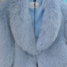 Cargar imagen en el visor de la galería, Chaqueta Pelo
